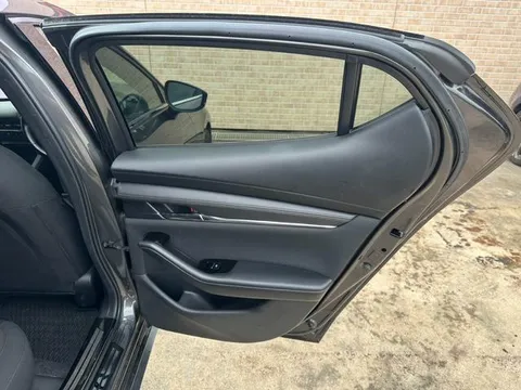 Mazda MAZDA3 Fastback