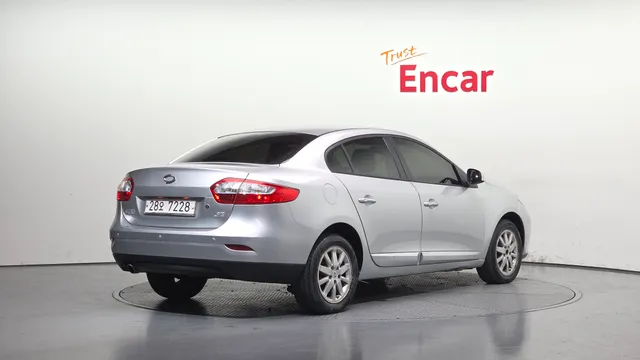 Renault SM3