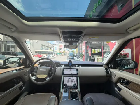 Land Rover