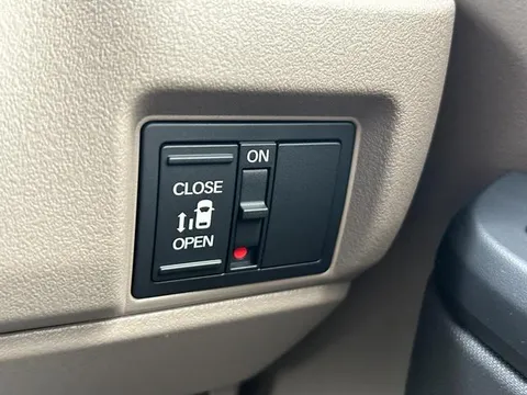 Honda N-BOX Joy
