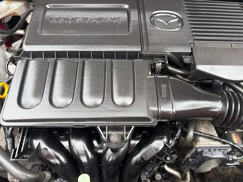 Mazda Verisa