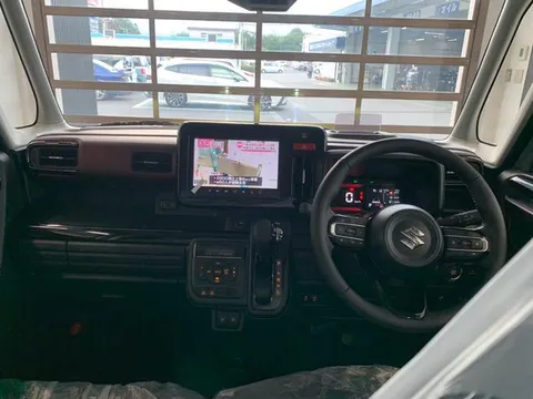 Suzuki Spacia Custom