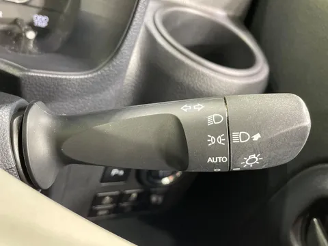Daihatsu Mira Tocot