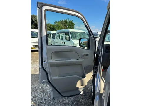 Nissan Clipper