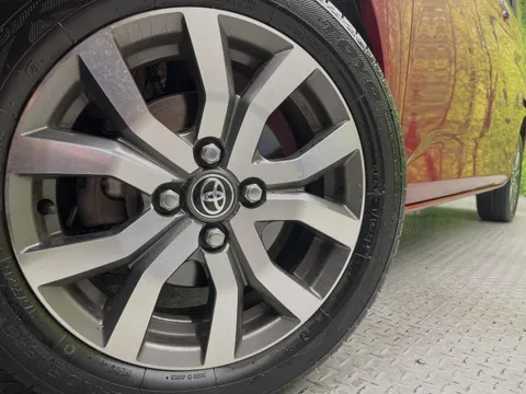 Toyota Tank