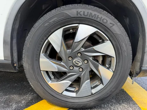 Gac GS4