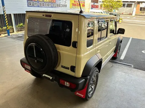 Suzuki Jimny Nomade