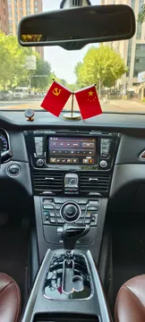 Hongqi H7