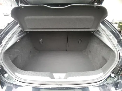 Mazda MAZDA3 Fastback
