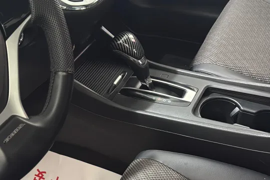 Honda Jade