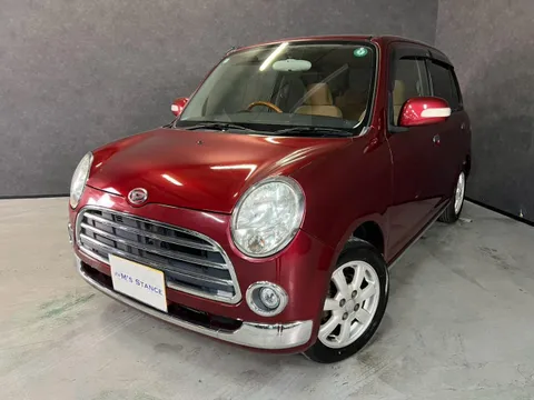 Daihatsu Mira Gino