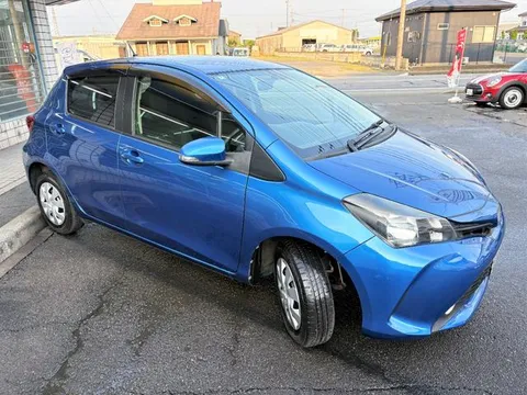Toyota Yaris (Vitz)