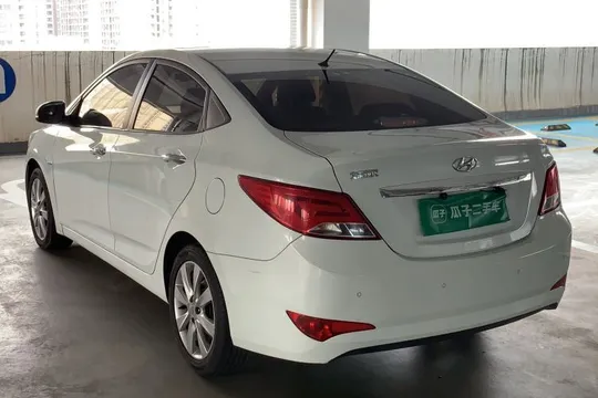 Hyundai Verna (older Generation)