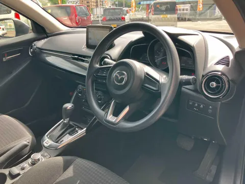 Mazda Mazda2 (Demio)
