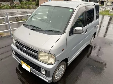 Daihatsu Atrai Wagon