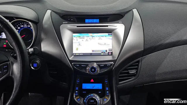 Hyundai Elantra (Avante)