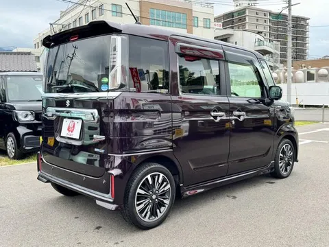 Suzuki Spacia