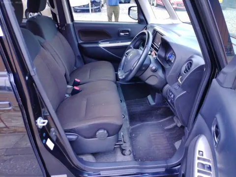 Mitsubishi eK Space Custom