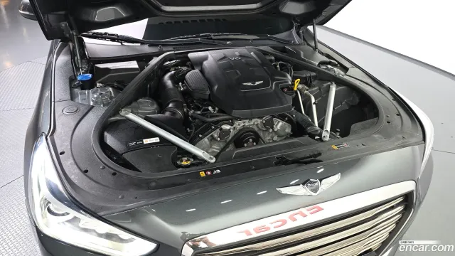 Genesis G90 (EQ900)