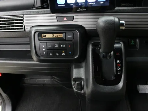 Honda N-VAN Plus Style
