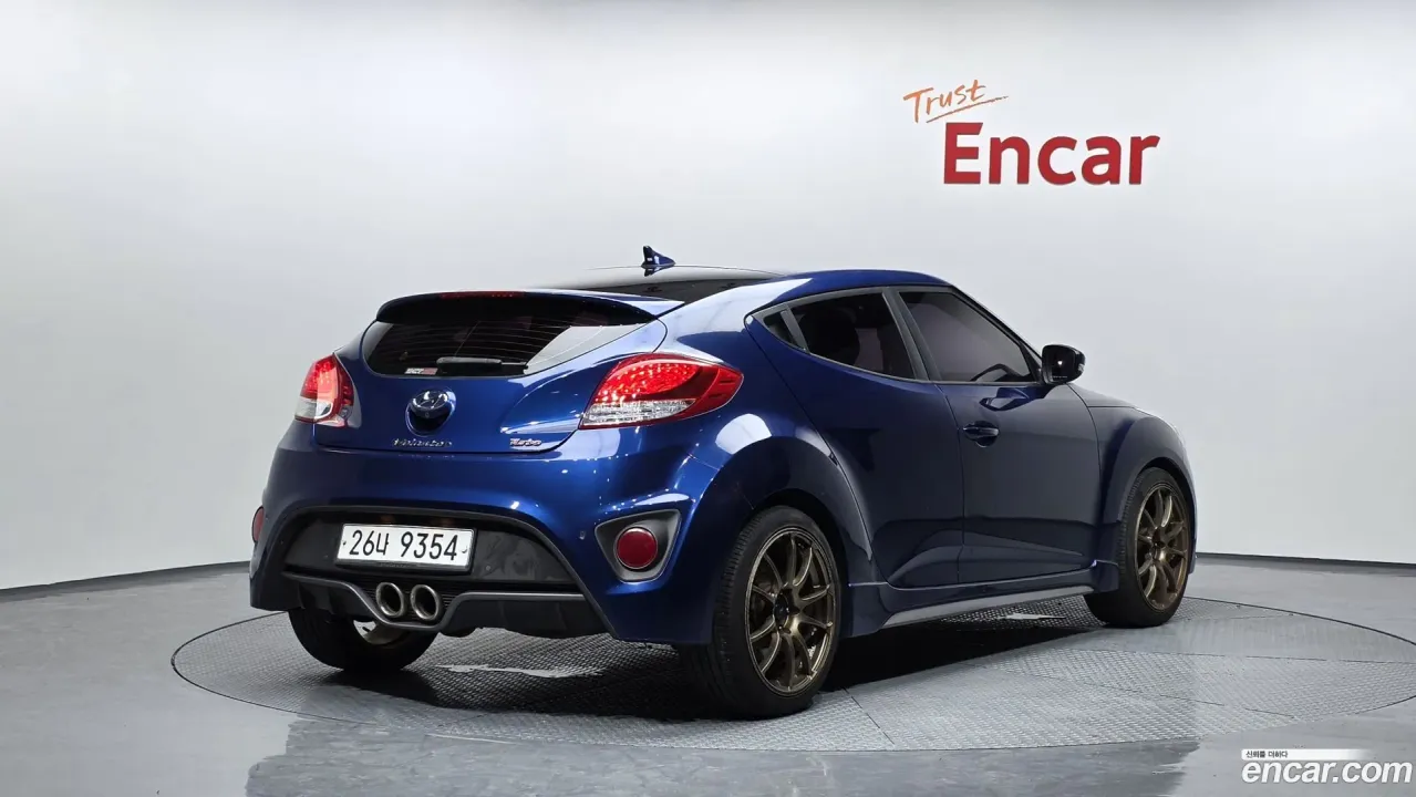 Hyundai Veloster