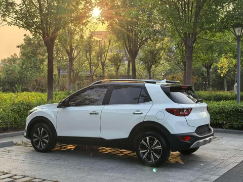 Kia KX1