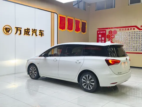 Buick GL6