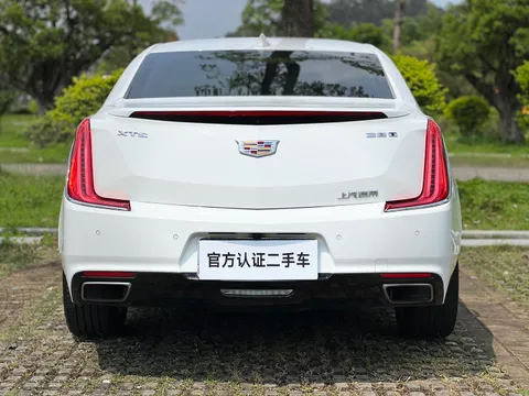 Cadillac XTS