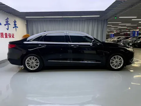 Ford Taurus
