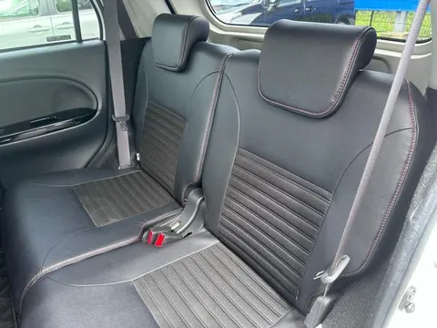 Toyota Pixis Joy