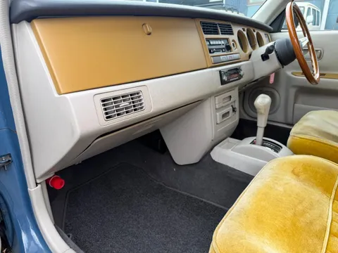 Nissan Rasheen