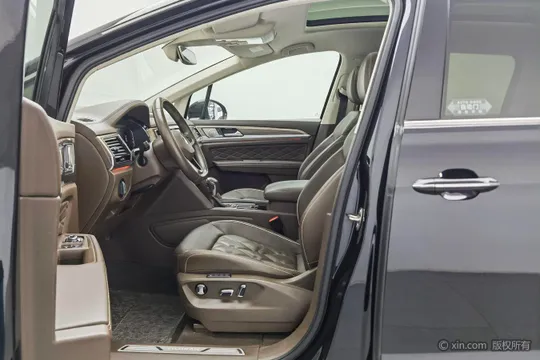 Volkswagen Viloran