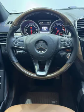 Mercedes-Benz Mercedes-Benz GLS