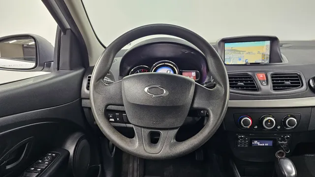 Renault SM3
