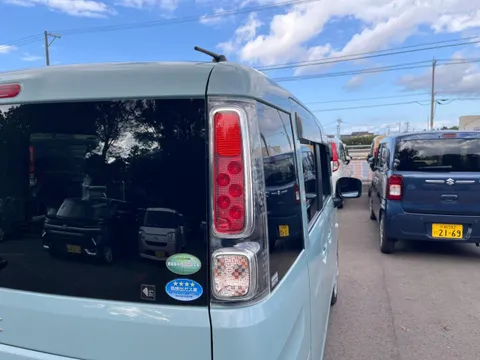Suzuki Spacia