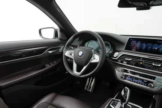 BMW BMW
