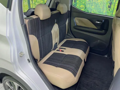 Mitsubishi eK X