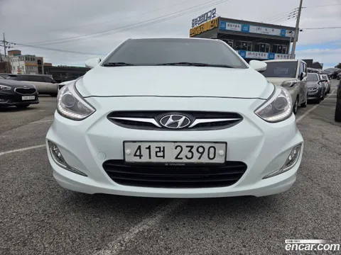 Hyundai Accent