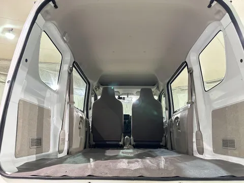 Mitsubishi Minicab Van