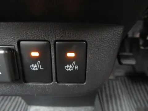 Daihatsu Mira Tocot