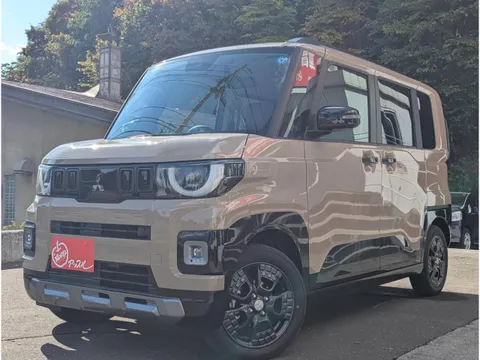 Mitsubishi Delica Mini