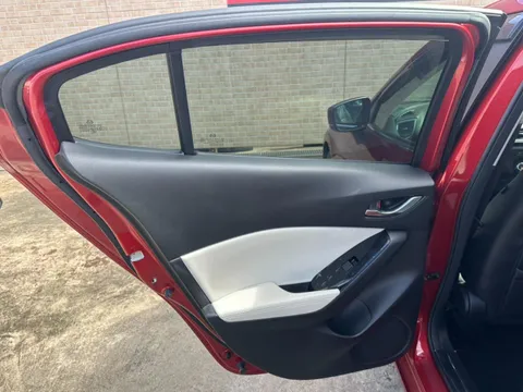 Mazda Axela Sport
