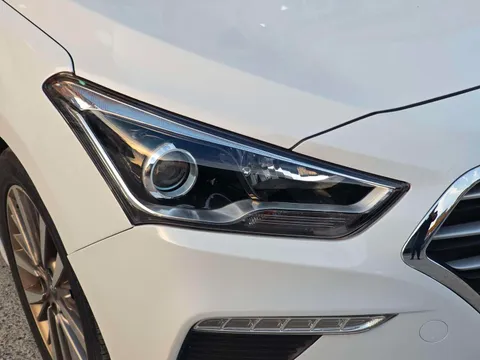 Hyundai Mistra