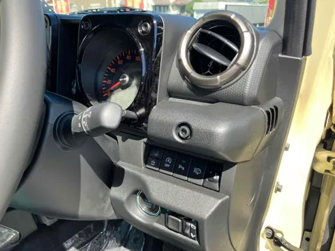 Suzuki Jimny Nomade