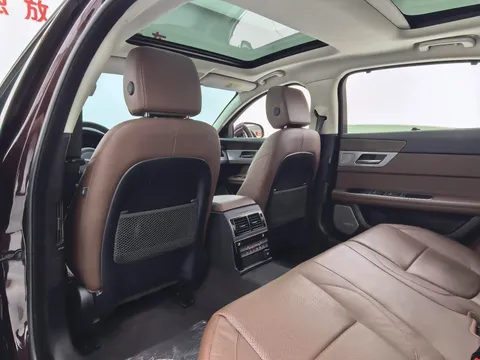 Jaguar XFL