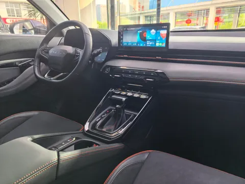 Baojun RS-3