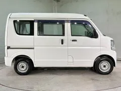 Mitsubishi Minicab Van