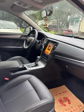 Roewe RX5