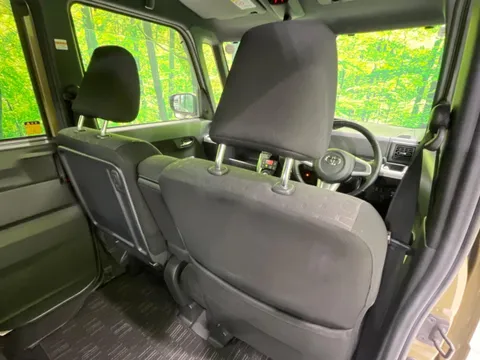 Toyota Pixis Mega