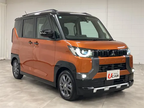 Mitsubishi Delica Mini